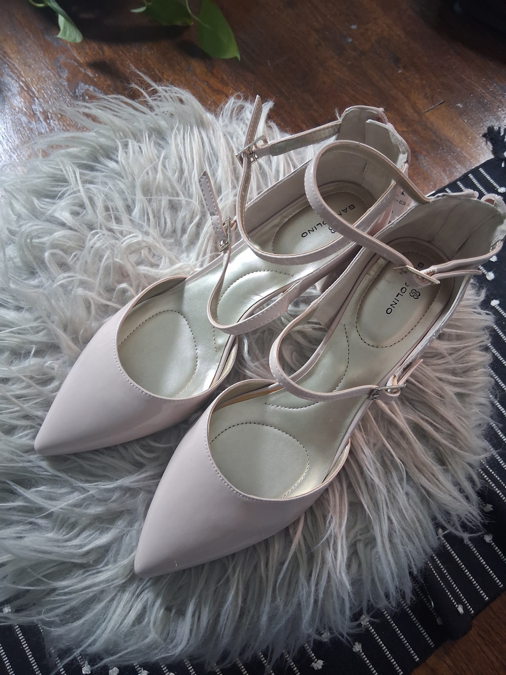 BLUSH Patent Leather Pointed Toe Ankle Strap HEEL